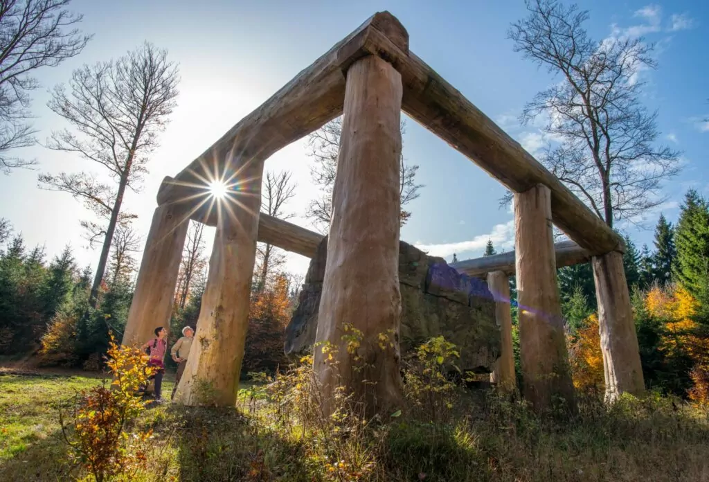 Skulptur beim Waldskulpturenweg